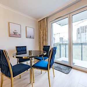 Apartament Apartament Nowa Letnica, Osiedle Latarnikow, Gdańsk